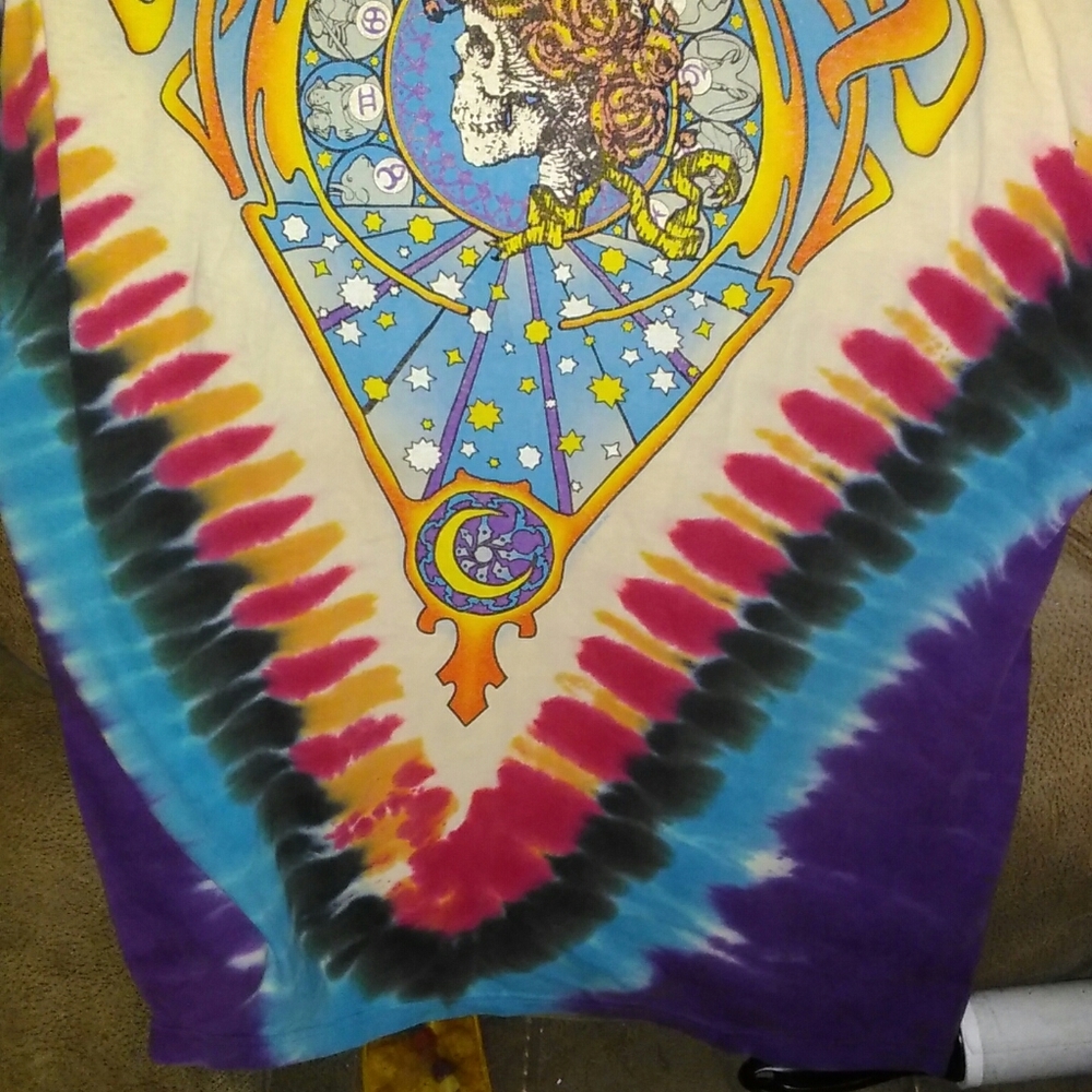 Grateful  Dead t shirt